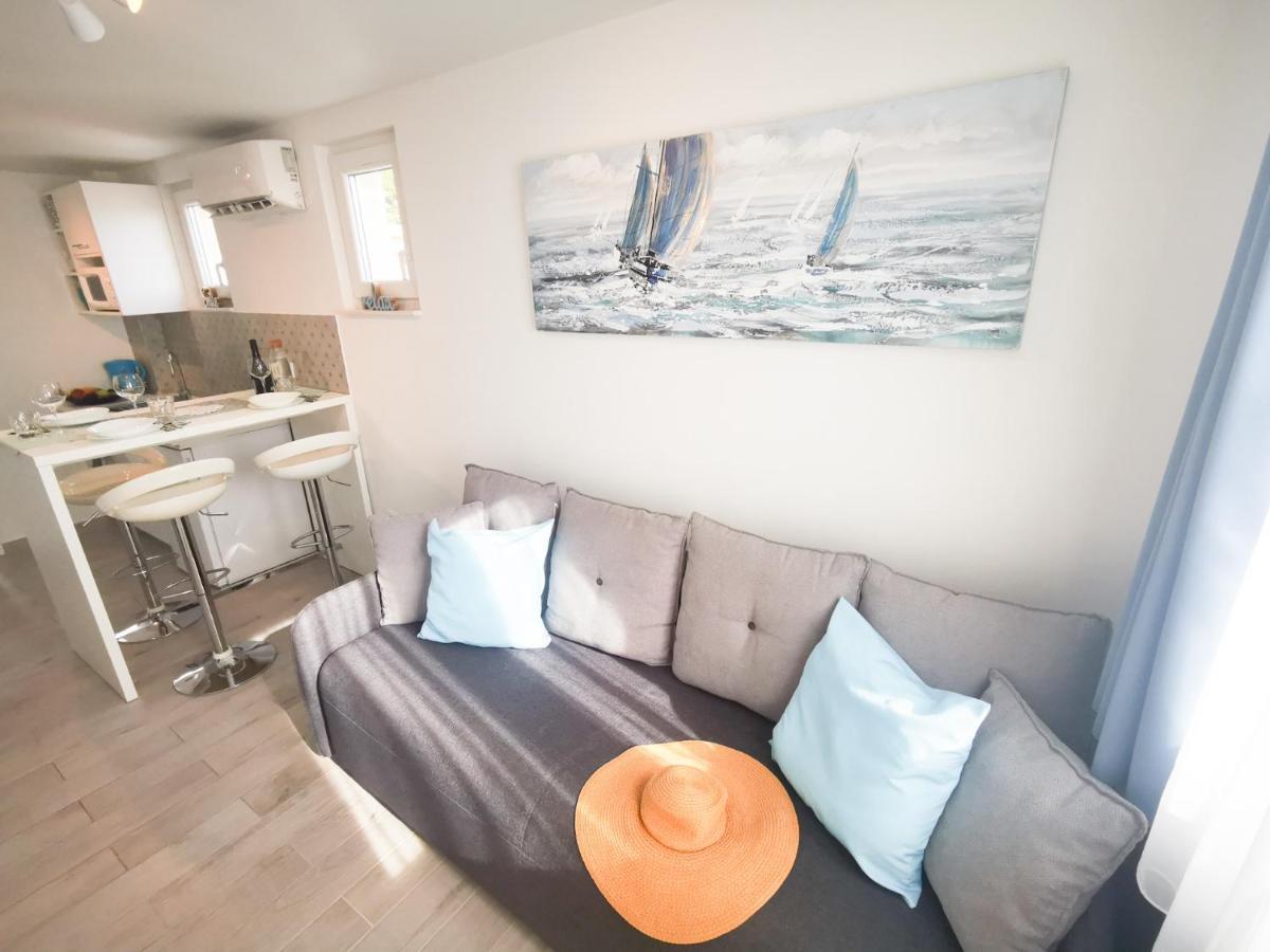 Rita Apartments - Sea-View Apartment 2Plus1 Tučepi Εξωτερικό φωτογραφία