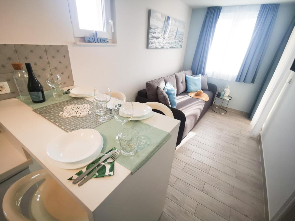 Rita Apartments - Sea-View Apartment 2Plus1 Tučepi Εξωτερικό φωτογραφία